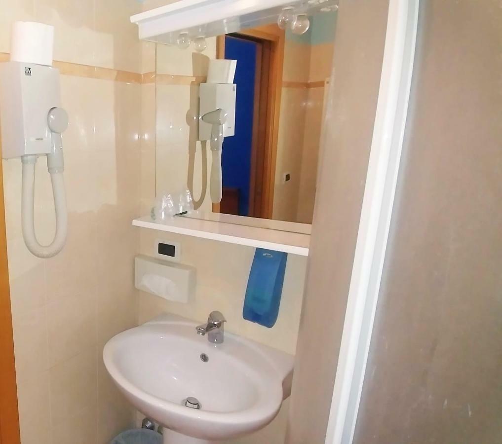 Porto Recanati Zimmer Zewnętrze zdjęcie