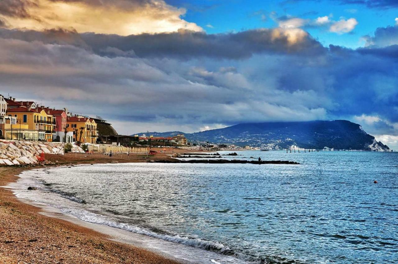 Porto Recanati Zimmer Zewnętrze zdjęcie